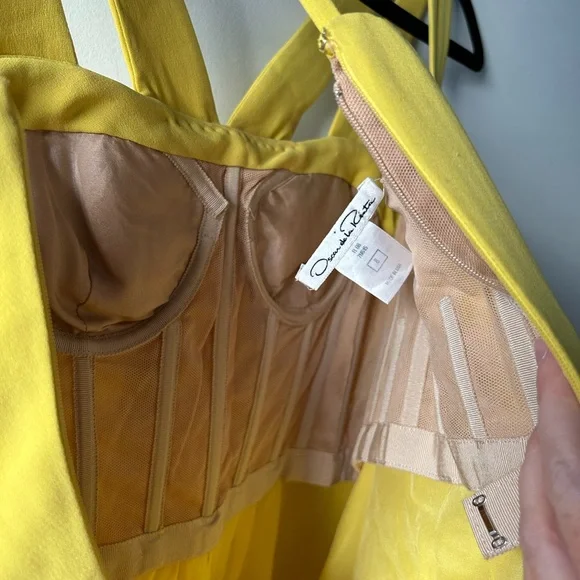Oscar de la Renta yellow maxi dress gown (AS IS) - Picture 12 of 12